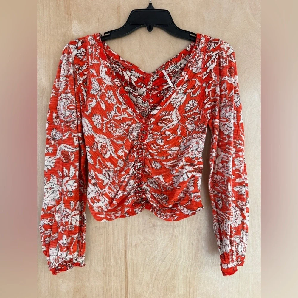 Ruched V-Neck Floral Long-Sleeve Top in Orange